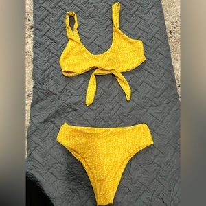 Small yellow high waisted set